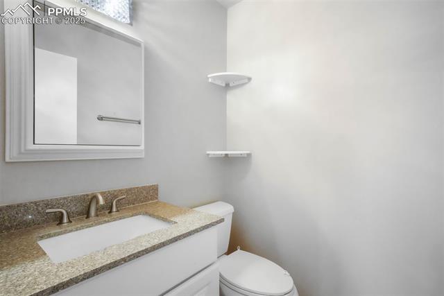 2290 Calistoga Drive