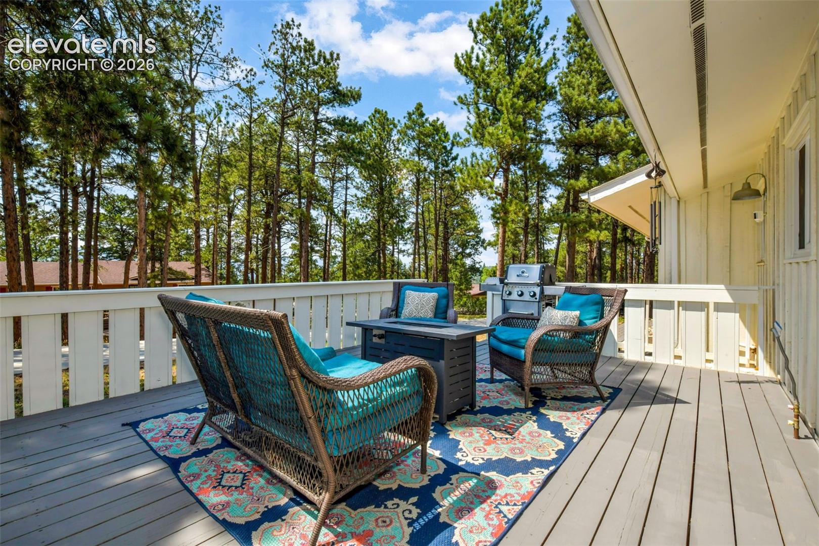 435 Wolverine Way