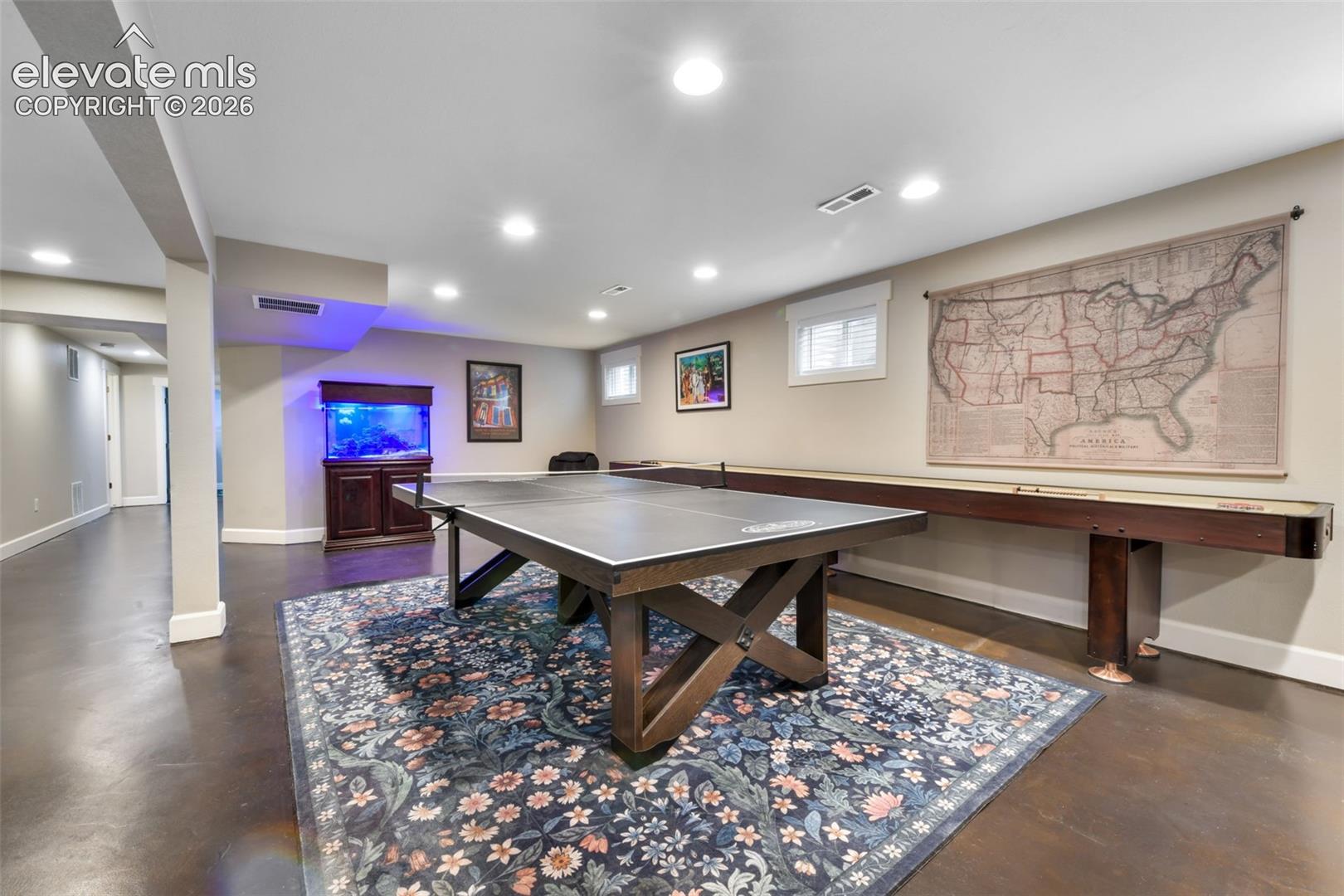435 Wolverine Way