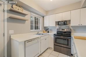 3366 Queen Anne Way