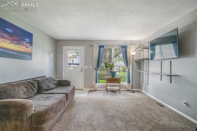 3366 Queen Anne Way