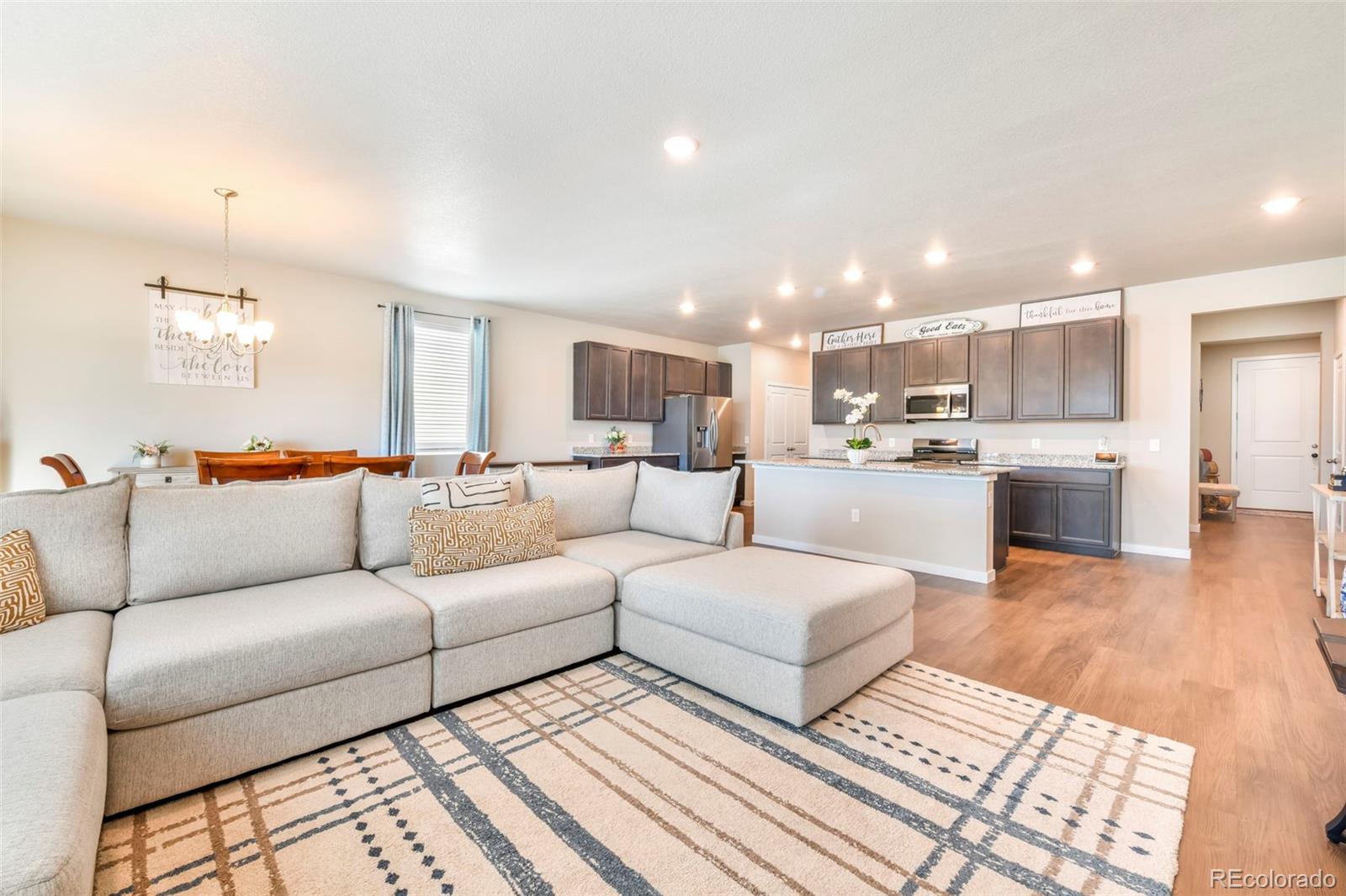 9738 Treasurevault Trail