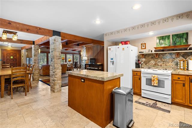 10950 Bartlett Trail