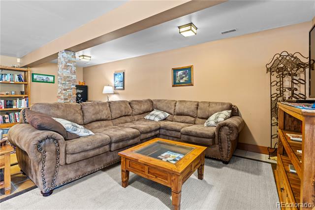 10950 Bartlett Trail