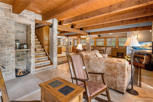 10950 Bartlett Trail