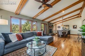 5221 Cliff Point Circle