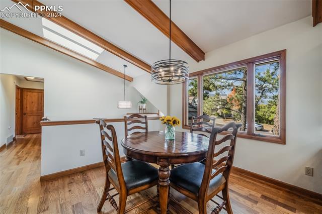 5221 Cliff Point Circle