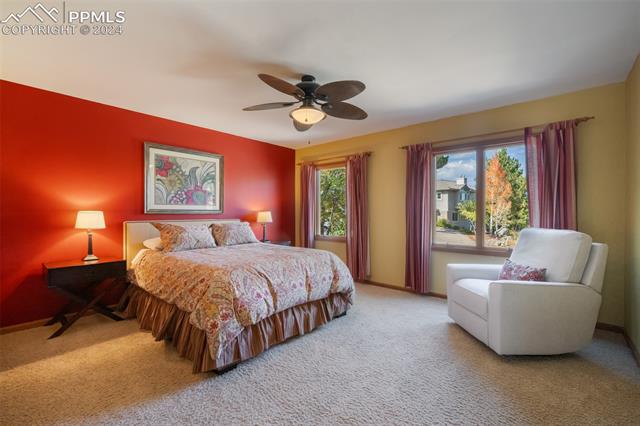 5221 Cliff Point Circle