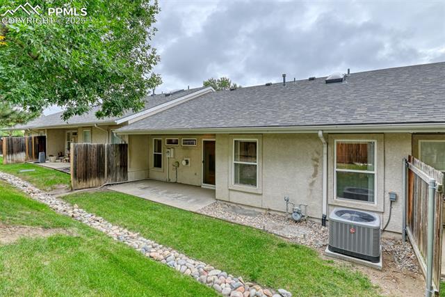 924 Tabor Place