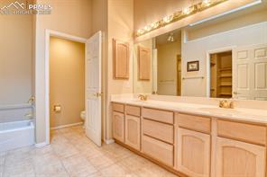 924 Tabor Place