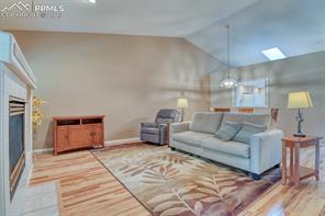 924 Tabor Place