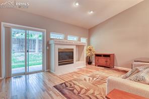 924 Tabor Place