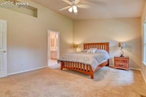 924 Tabor Place