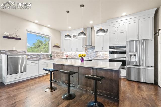 3911 Roberts Ridge Place