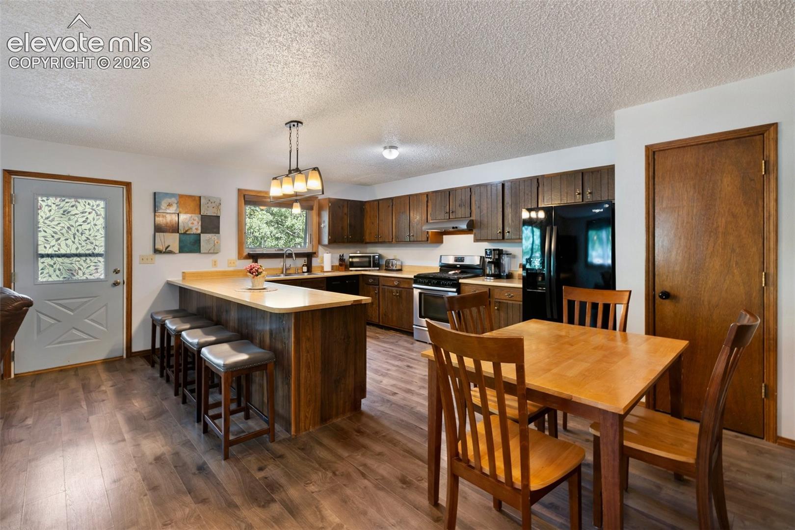 835 E Northwoods Drive