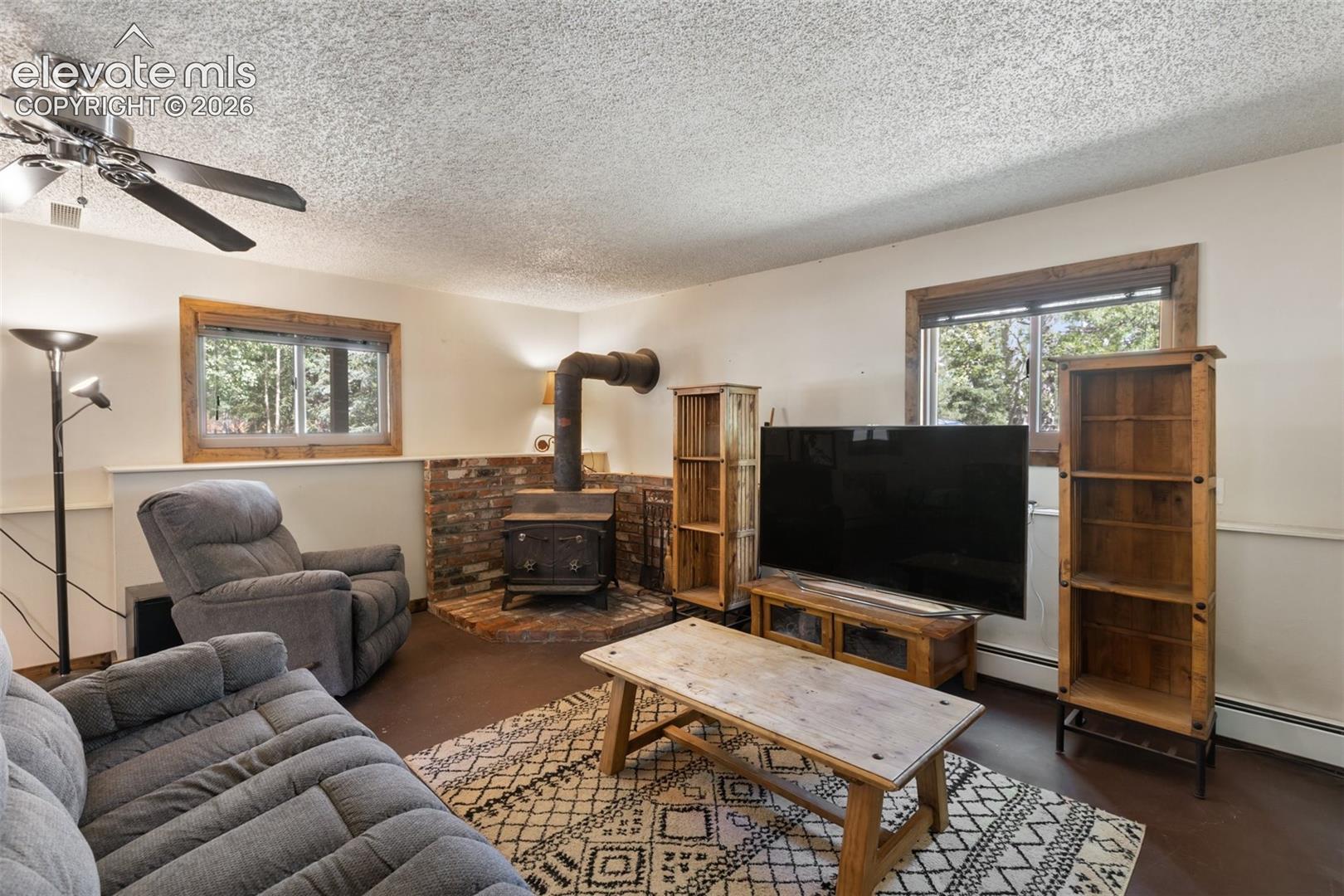 835 E Northwoods Drive