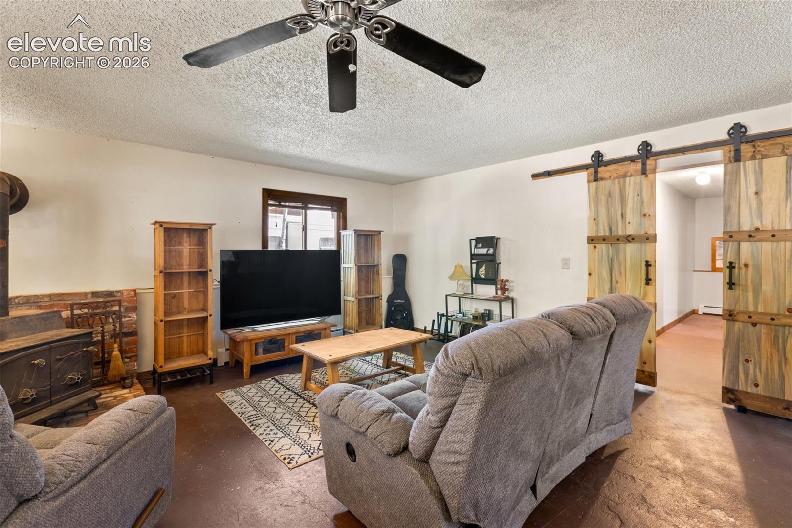 835 E Northwoods Drive