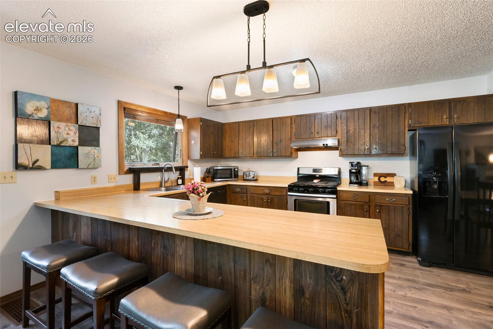 835 E Northwoods Drive