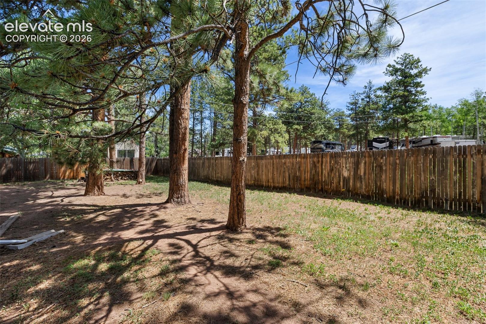 835 E Northwoods Drive