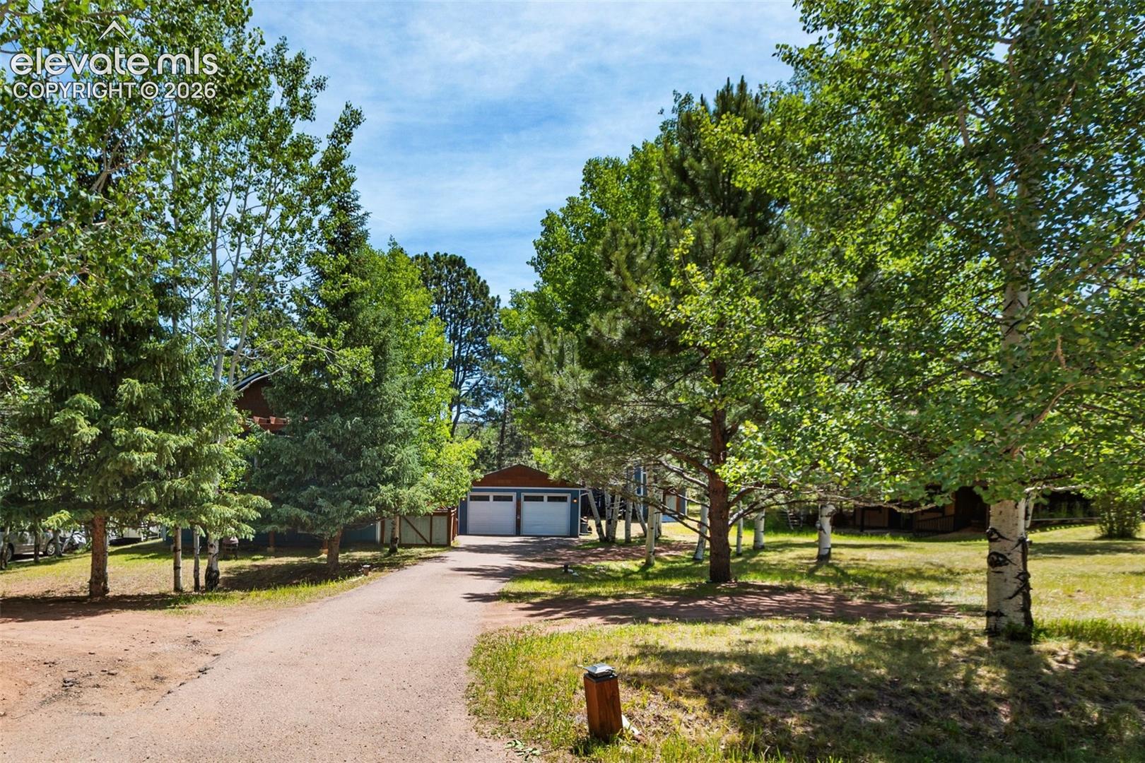 835 E Northwoods Drive