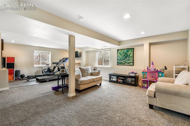 6609 Cottonwood Grove Drive