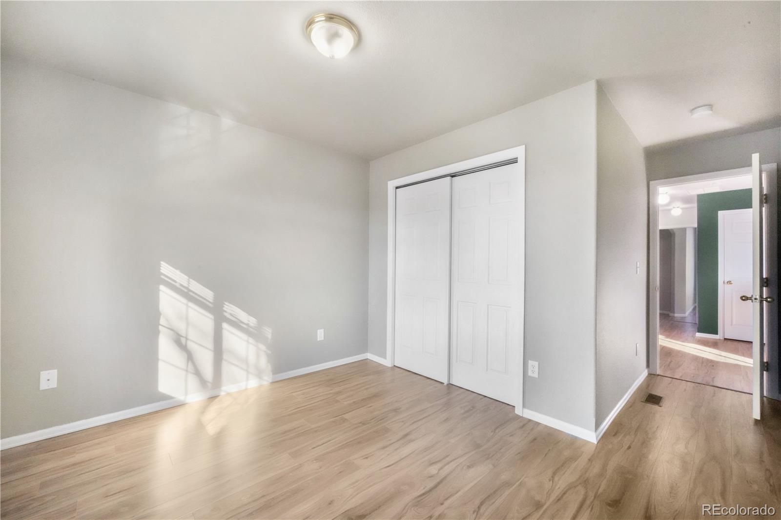 812 Hailey Glenn View