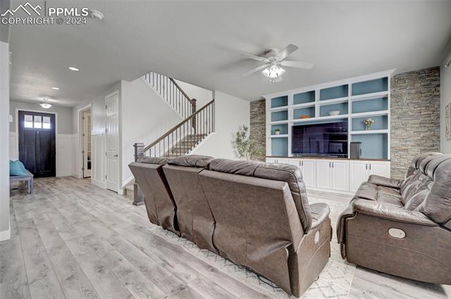 6708 Ironwood Tree Circle