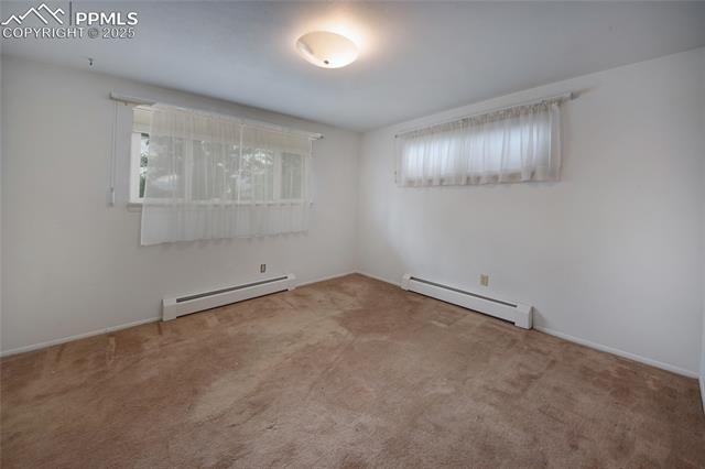 4113 Edwinstowe Avenue