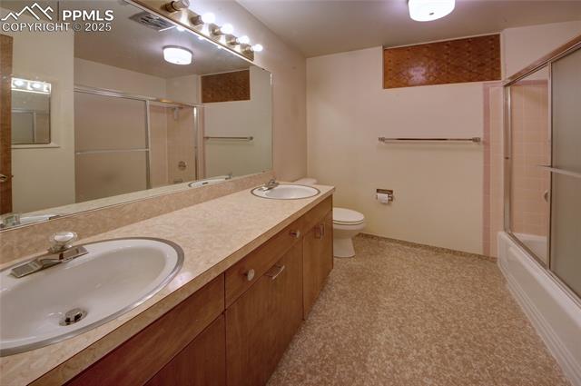 4113 Edwinstowe Avenue