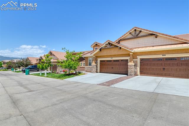 866 Yellow Jasper Point