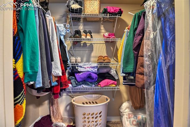 866 Yellow Jasper Point