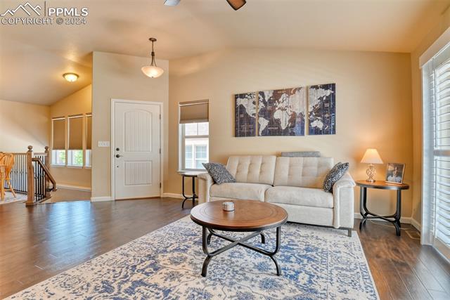 866 Yellow Jasper Point