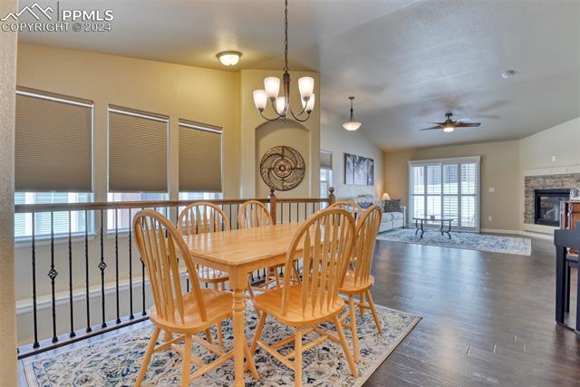 866 Yellow Jasper Point