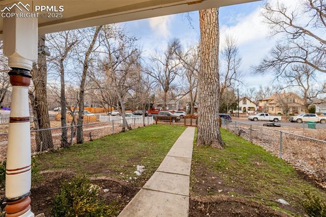 519 W Pikes Peak Avenue