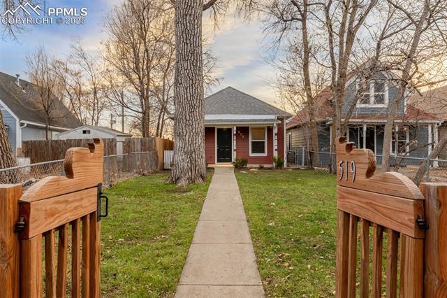 519 W Pikes Peak Avenue