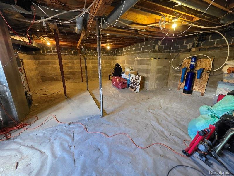 4374 S Washington Street