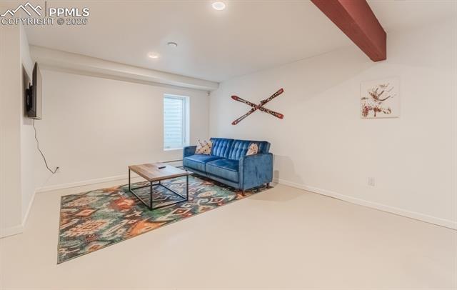 13 Oak Place
