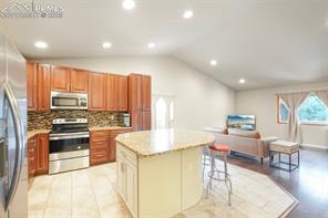 5435 Setters Way