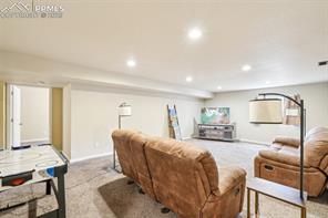 5435 Setters Way