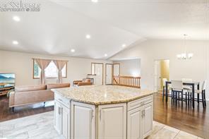 5435 Setters Way