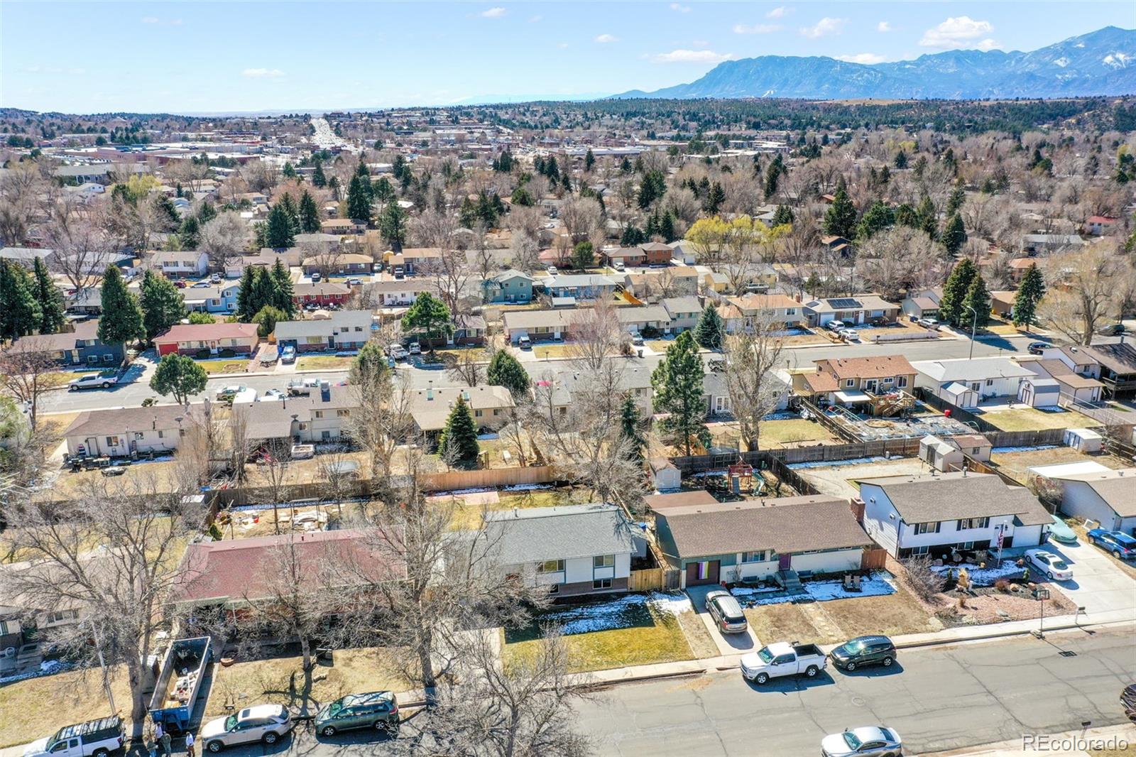 3801 Vaquero Circle