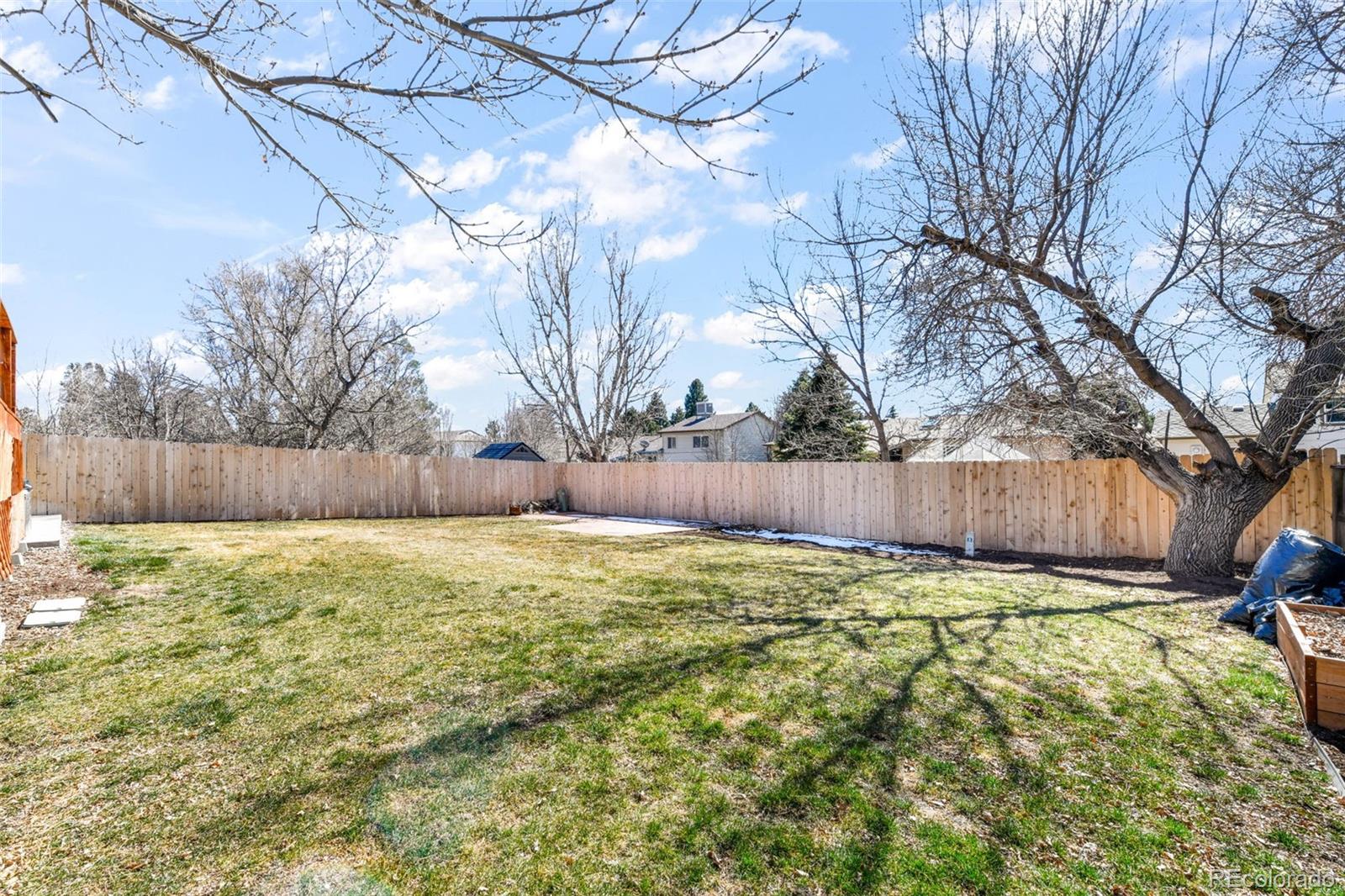 3801 Vaquero Circle