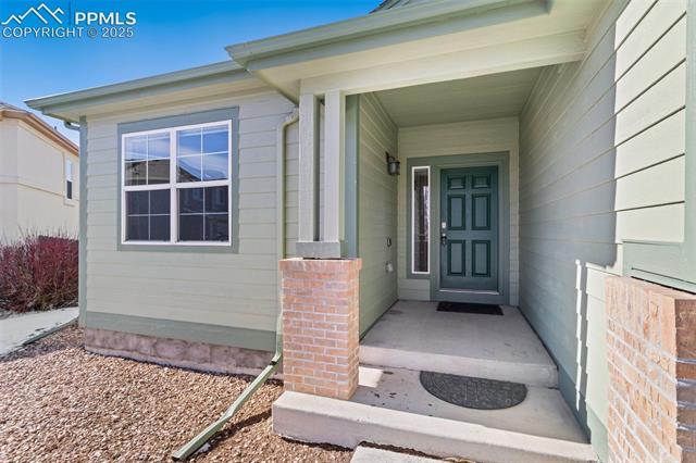 7968 Catbird Court