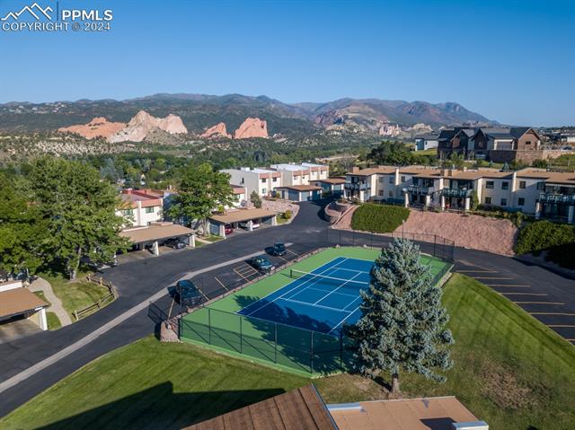 1074 Fontmore Road C