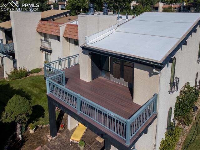 1074 Fontmore Road C