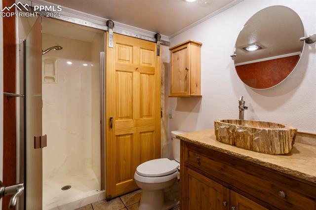 1074 Fontmore Road C