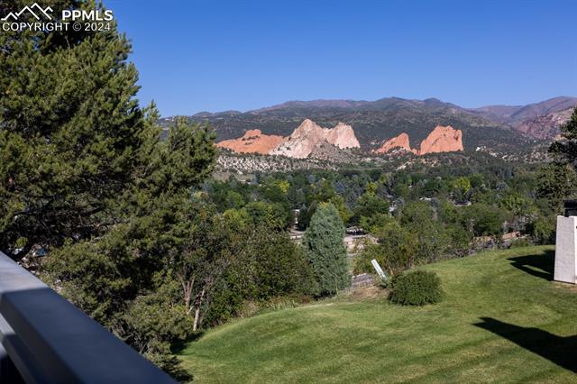 1074 Fontmore Road C