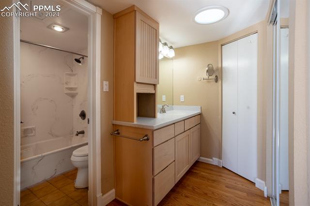 1074 Fontmore Road C