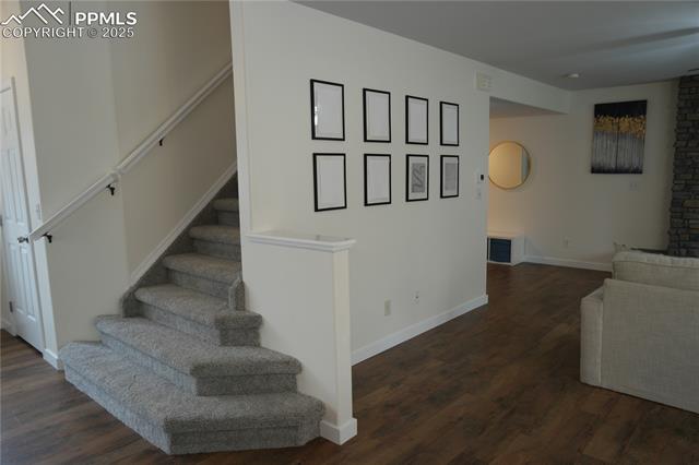 5750 Grapevine Drive