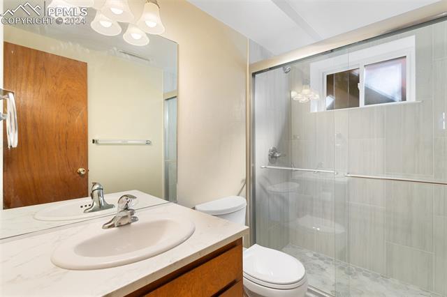 1330 N El Paso Street